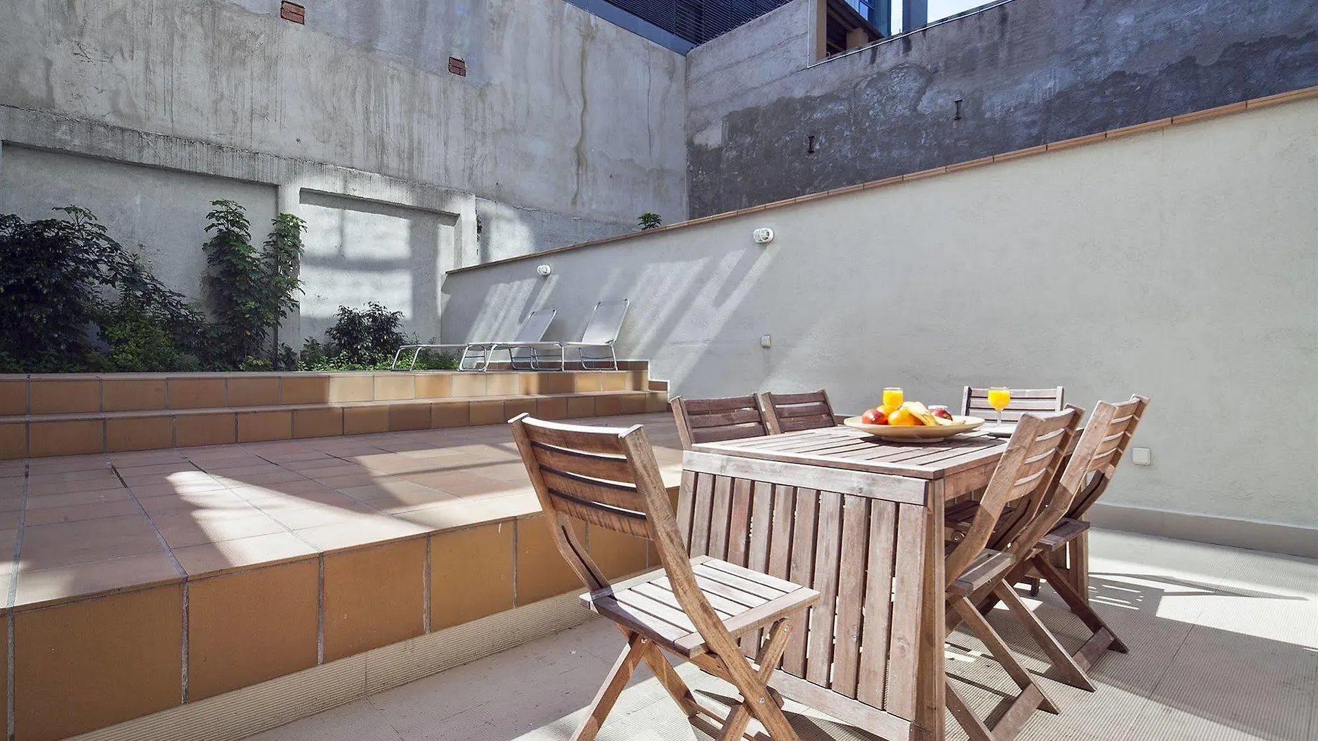 Inside Barcelona Apartments Sants