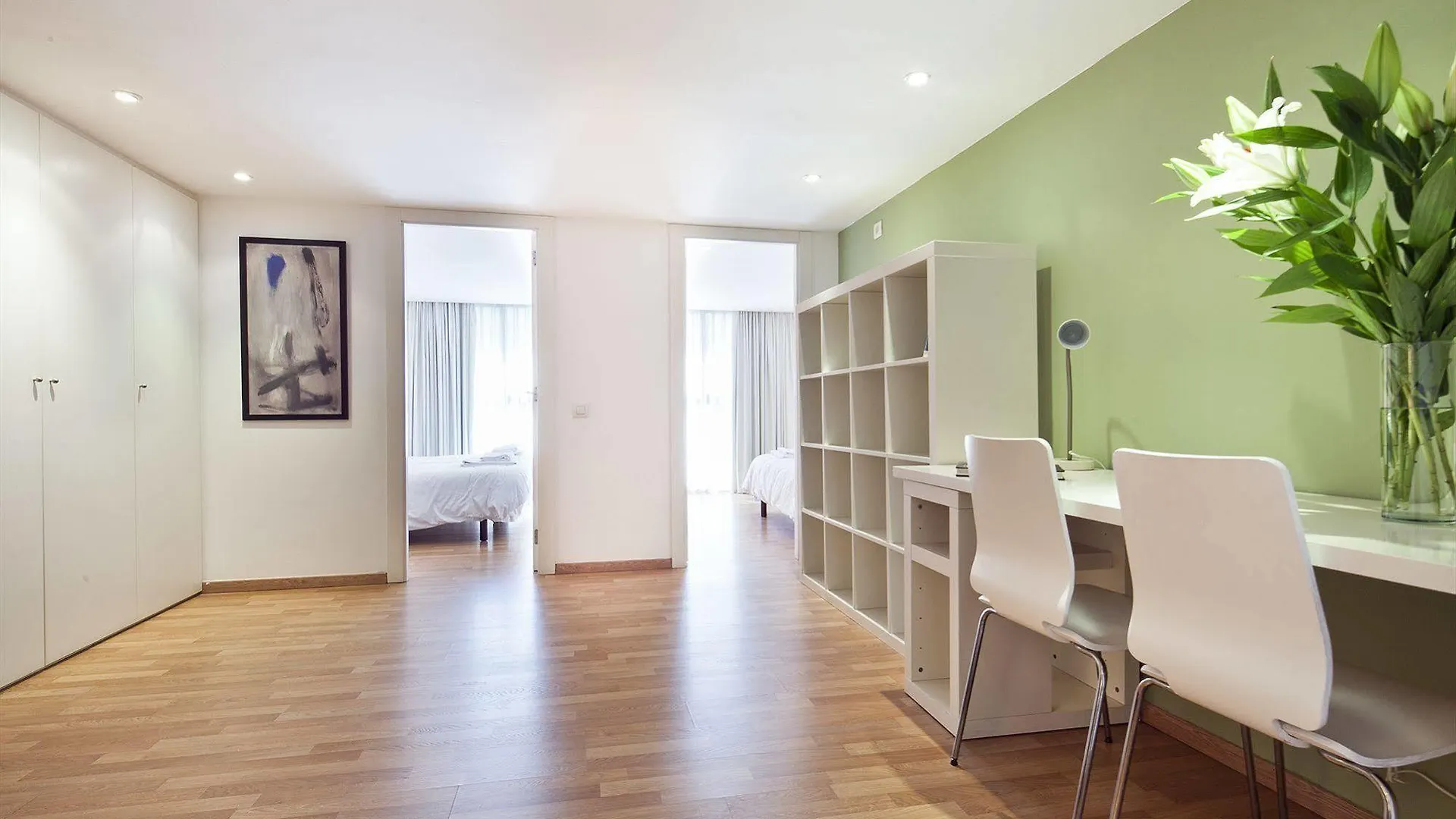 Inside Barcelona Apartments Sants