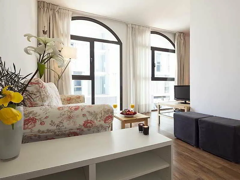 Inside Barcelona Apartments Sants